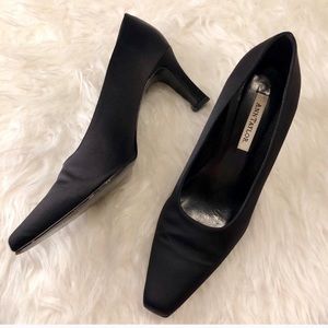 Ann Taylor Pumps